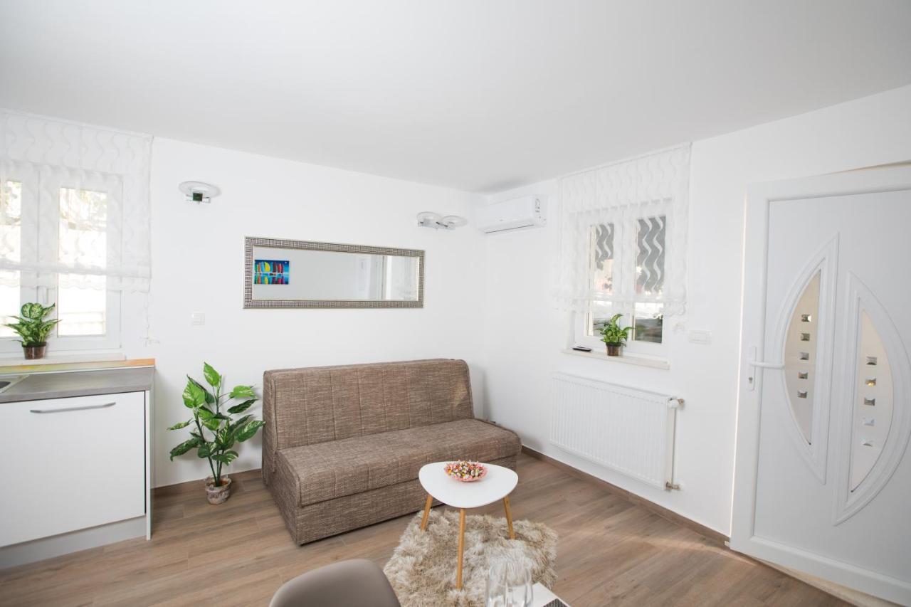 Apartman Roza Подстрана Экстерьер фото